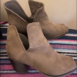 Size 12 Open toe Booties